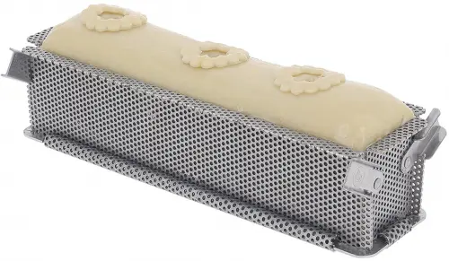 GEOFORME Forma perforowana do pieczenia 24 x 5 x 6 cm / DE BUYER