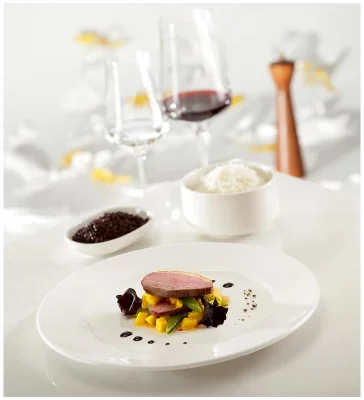 BANQUET Miska sztaplowalna 480 ml / RAK PORCELAIN
