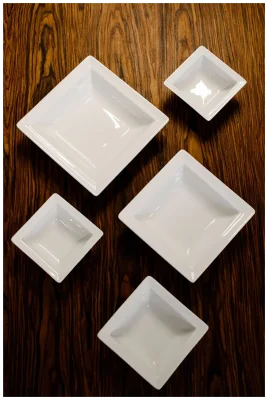 CLASSIC GOURMET Misa kwadratowa 12 cm / RAK PORCELAIN